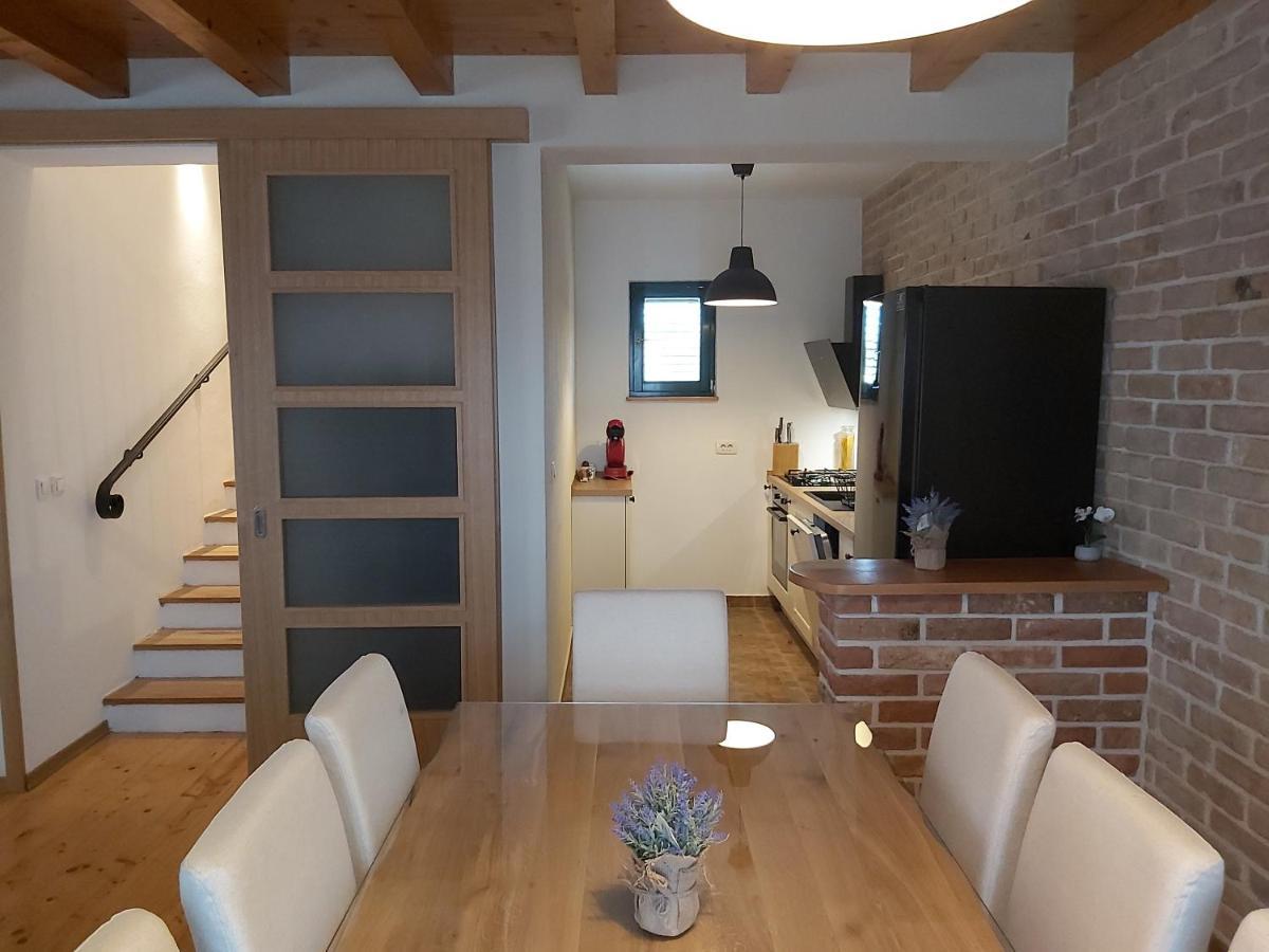 Villa Stone Pearl With Heated Swimming Pool Свети свети Филип и Яков Екстериор снимка