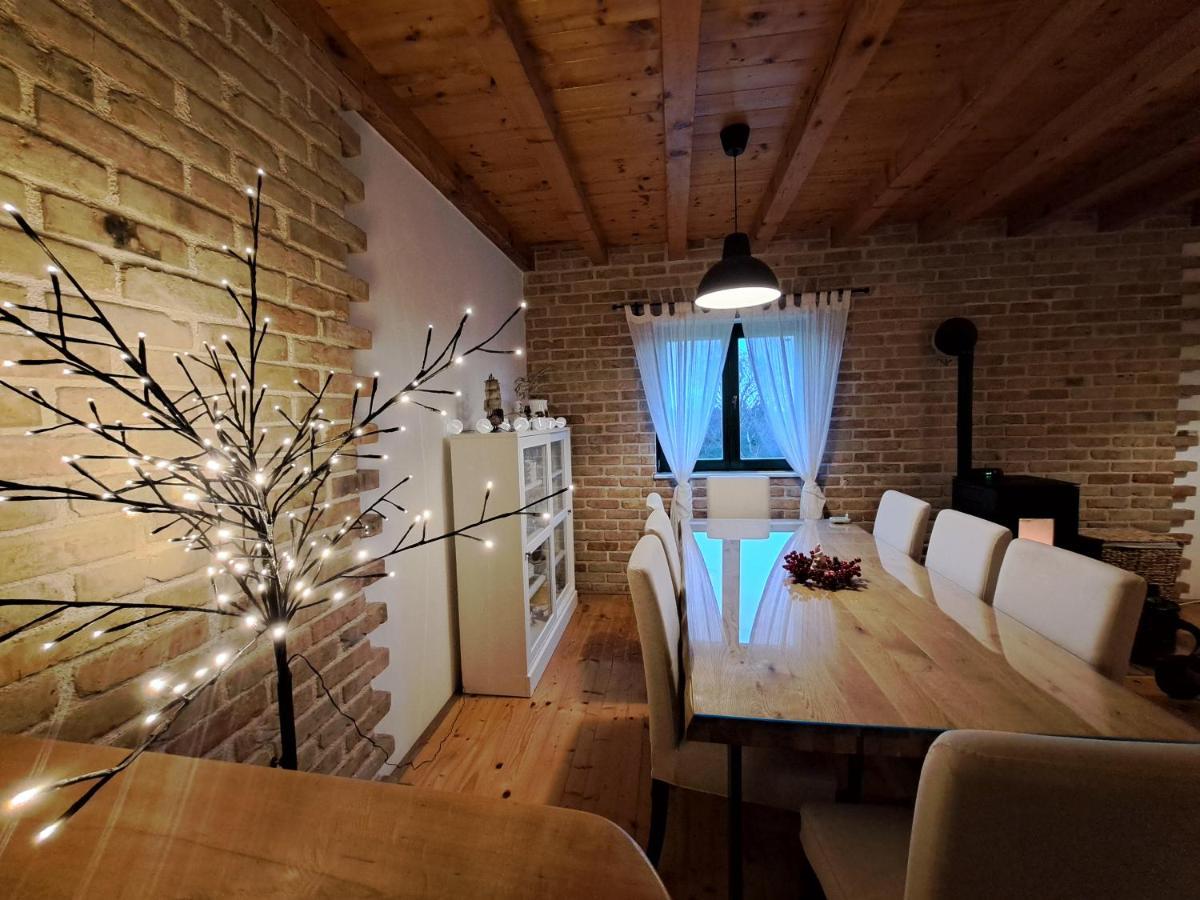 Villa Stone Pearl With Heated Swimming Pool Свети свети Филип и Яков Екстериор снимка